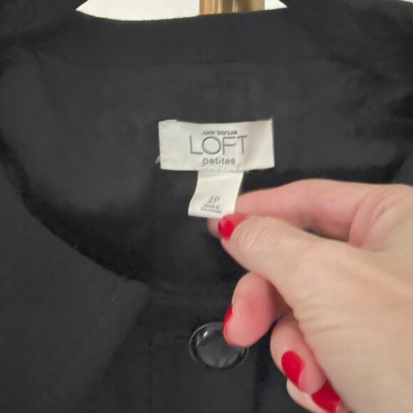 ANN TAYLOR LOFT Lady Jacket - Picture 2 of 4